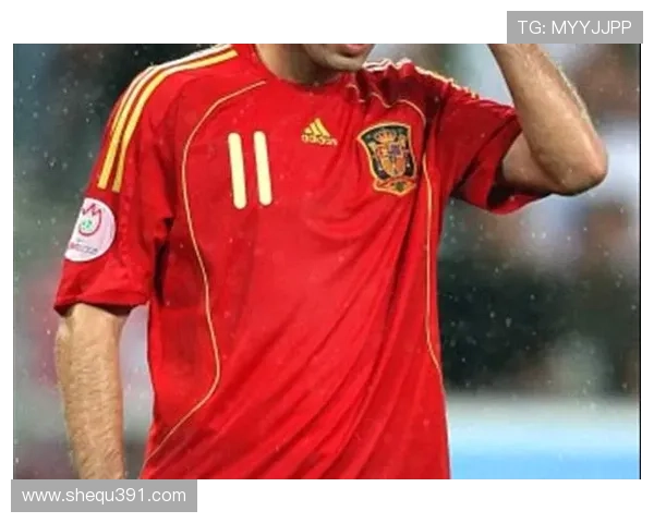 利物浦密切关注拜仁前锋奥利塞与水晶宫中场沃顿的转会动态